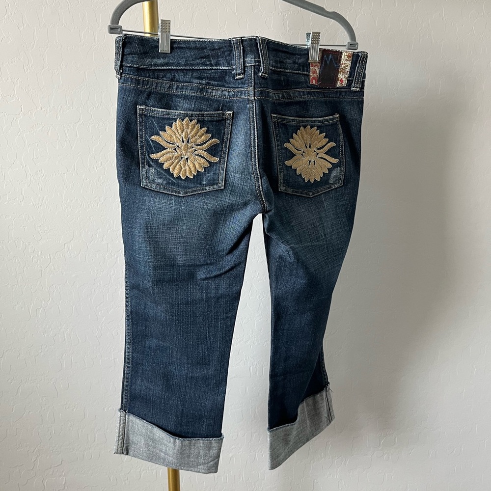 Blue Jeans with Embroidered Pockets
